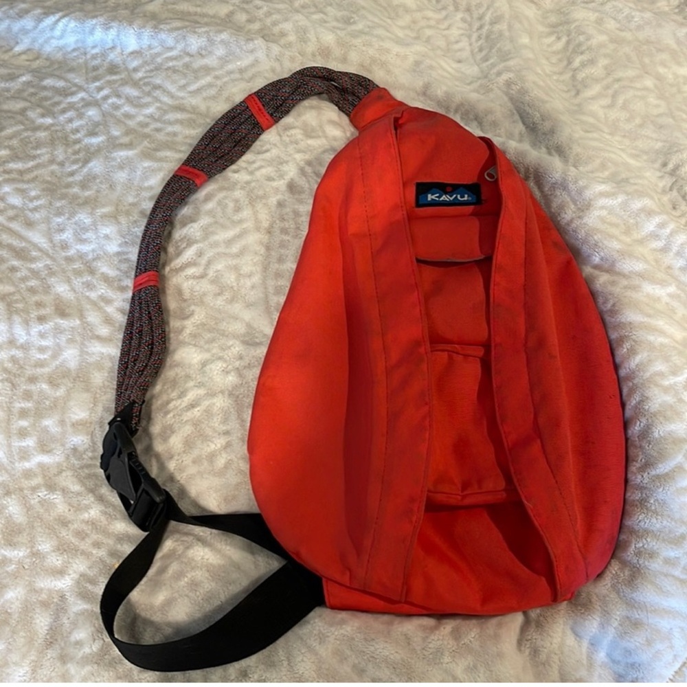 Kavu Red Bag
